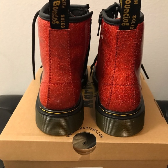 Dr.Martens big girls boots shoes - Picture 2 of 11